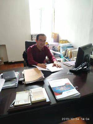 公司機關(guān)黨支部積極開展“不忘初心、牢記使命”主題教育答題活動1.png